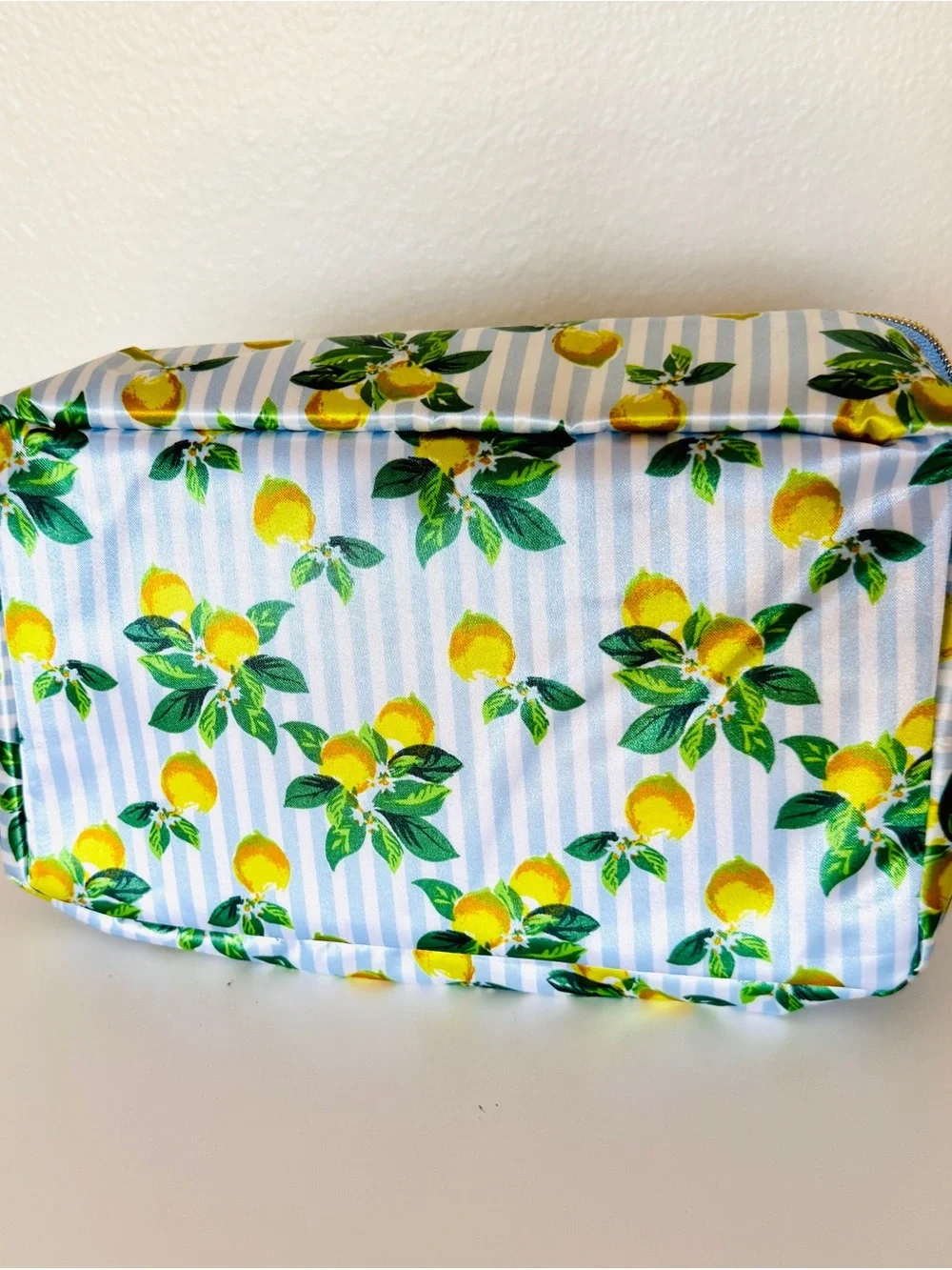 NWT TempaMATE Lemon Print Insulated Lunch Bag Dual Compartment Cooler Tote